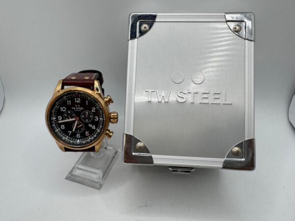 512677 4 RELOJ TW STEEL SHAPPIRE SVS203 + CAJA