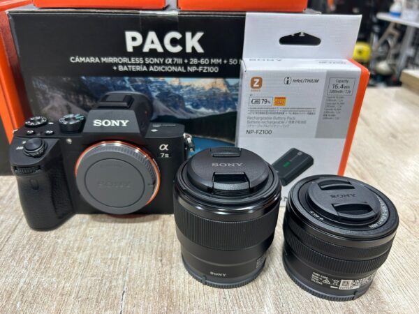 512780 4 CAMARA SONY ALPHA 7III+ OBJETIVO 28-60MM+OBJETIVO 50MM+2 BATERIASCARGADOR+CAJA+*A ESTRENAR*