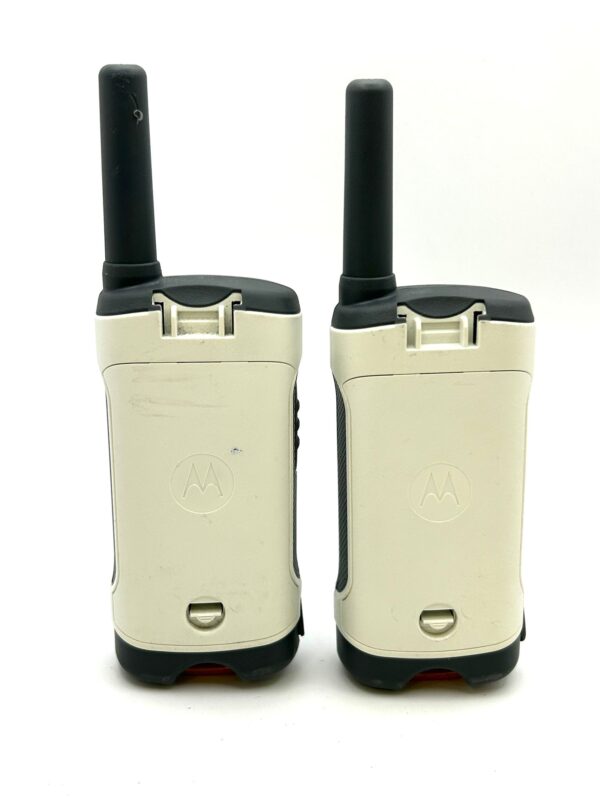 512835 2 WALKIE TALKIE MOTOROLA TLKR T50