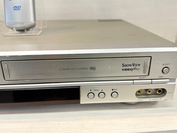 513731 1 COMBI DVD + VIDEO SAMSUNG SV-DVD3E + MANDO