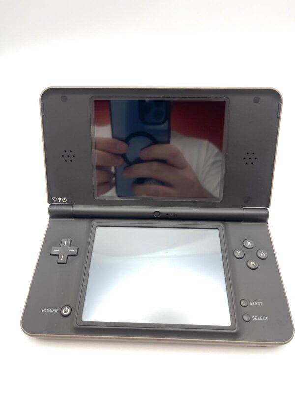 513854 5 NINTENDO DSI XL + CARGADOR