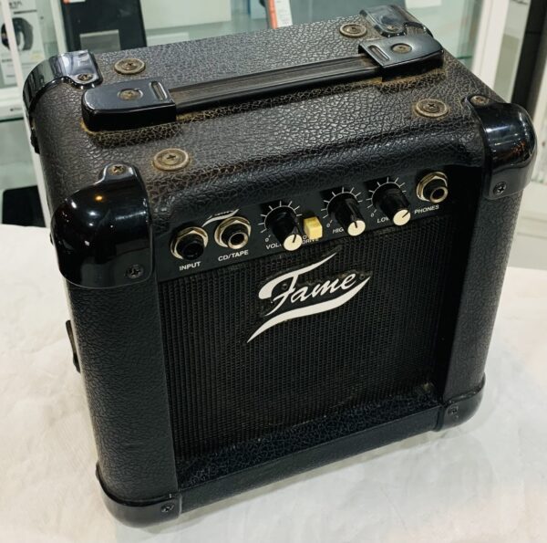 515286 AMPLIFICADOR FAME PL-10