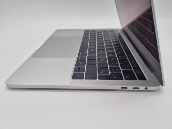 515344 3 MACBOOK PRO 13 2017 8GB/512GB SSD + CARGADOR