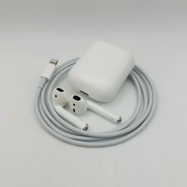 515922 7 AIRPODS APPLE+ CABLE