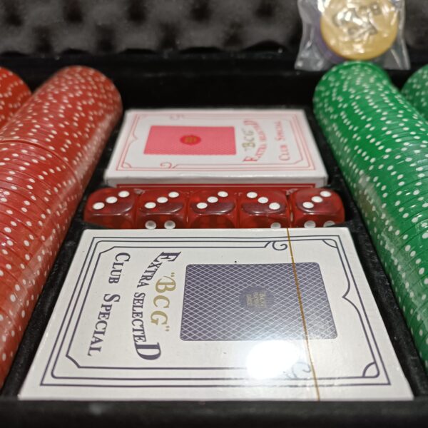 516206 4 SET DE JUEGO DE POKER CON MALETIN