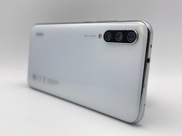 IMG 4495SAMU031224 41 scaled MOVIL XIAOMI MI A3 64GB BLANCO