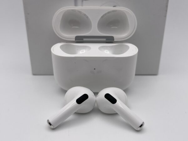 IMG 4636SAMU041224 84 scaled AURICULARES AIRPODS 3º GEN + CAJA + CABLE