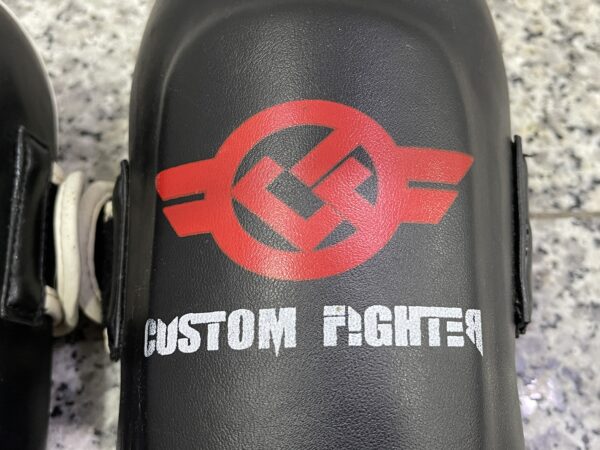 IMG 5513SAMU201224 63 scaled ESPINILLERAS KICK BOXING CUSTOM FIGHTER TALLA M