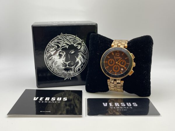 IMG 5869SAMU261224 26 scaled RELOJ VERSACE VERSUS VSP762618 DORADO CON CAJA