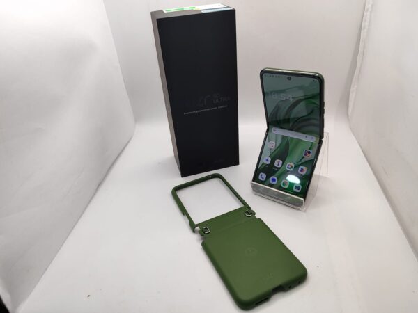 Imagen de WhatsApp 2024 12 02 a las 18.58.19 44ab0bec MOVIL MOTOROLA RAZR 50 ULTRA VERDE 512GB 12GB RAM VERDE + CAJA + ACC