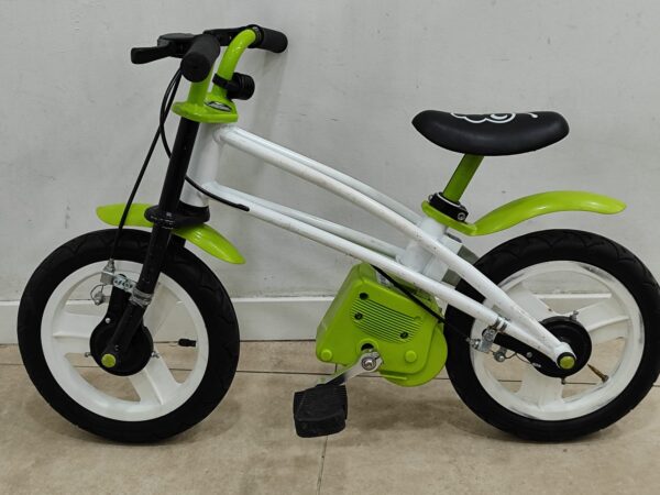 Imagen de WhatsApp 2024 12 13 a las 19.21.59 b10ae792 BICICLETA JDBUG 12" + PEDALES + CAJA