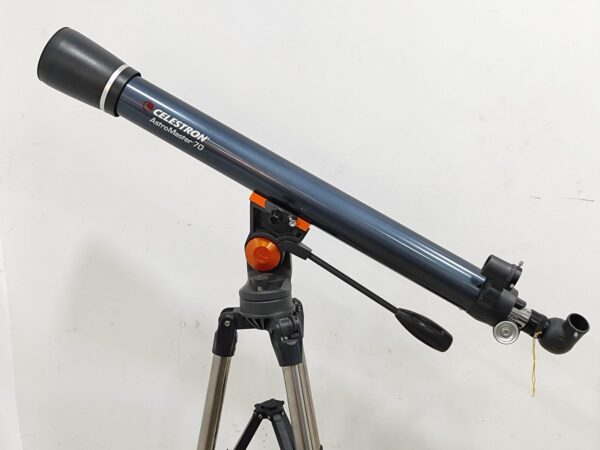 Imagen de WhatsApp 2024 12 19 a las 12.32.42 ba317704 TELESCOPIO CELESTRON ASTROMASTER 70 AZ + CAJA