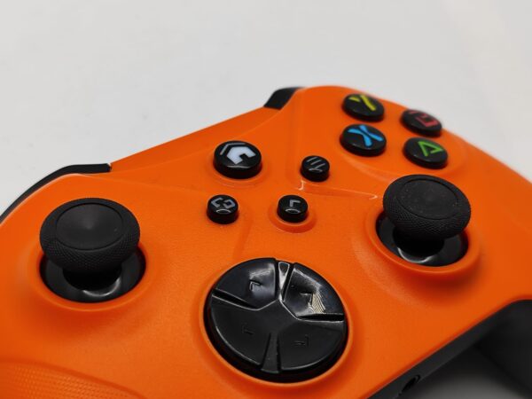 Imagen de WhatsApp 2024 12 20 a las 11.23.15 c0e2bd6e MANDO GENERICO INALAMBRICO PARA XBOX /PC NARANJA