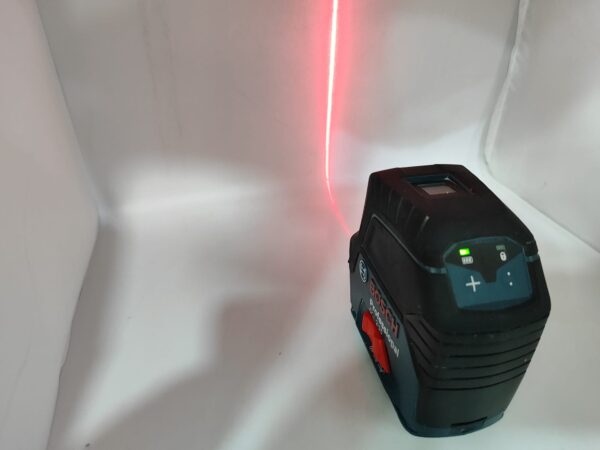 Imagen de WhatsApp 2024 12 27 a las 11.42.00 f5269e68 NIVEL LASER PROFESSIONAL BOSCH GCL 2-12 + ESTUCHE