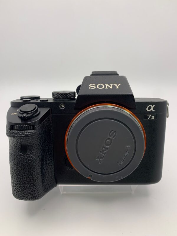 WhatsApp Image 2024 12 02 at 10.26.23 CAMARA SONY ALPHA 7 II 24 MX (SOLO CUERPO) + BATERIAS Y CARGADOR