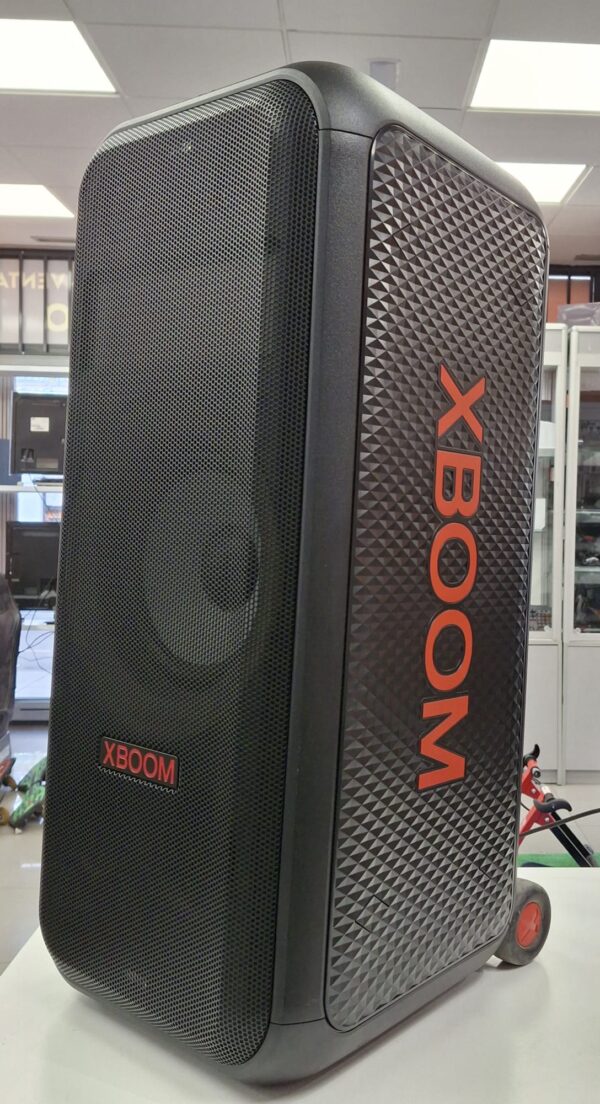 WhatsApp Image 2024 12 02 at 12.56.03 3 ALTAVOZ BLUETOOTH XBOOM XL7S + CAJA + CABLE DE CORRIENTE