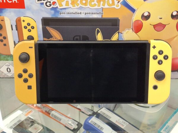 WhatsApp Image 2024 12 11 at 18.40.52 CONSOLA NINTENDO SWITCH EDICION LETS GO PIKACHU + CAJA + ACC