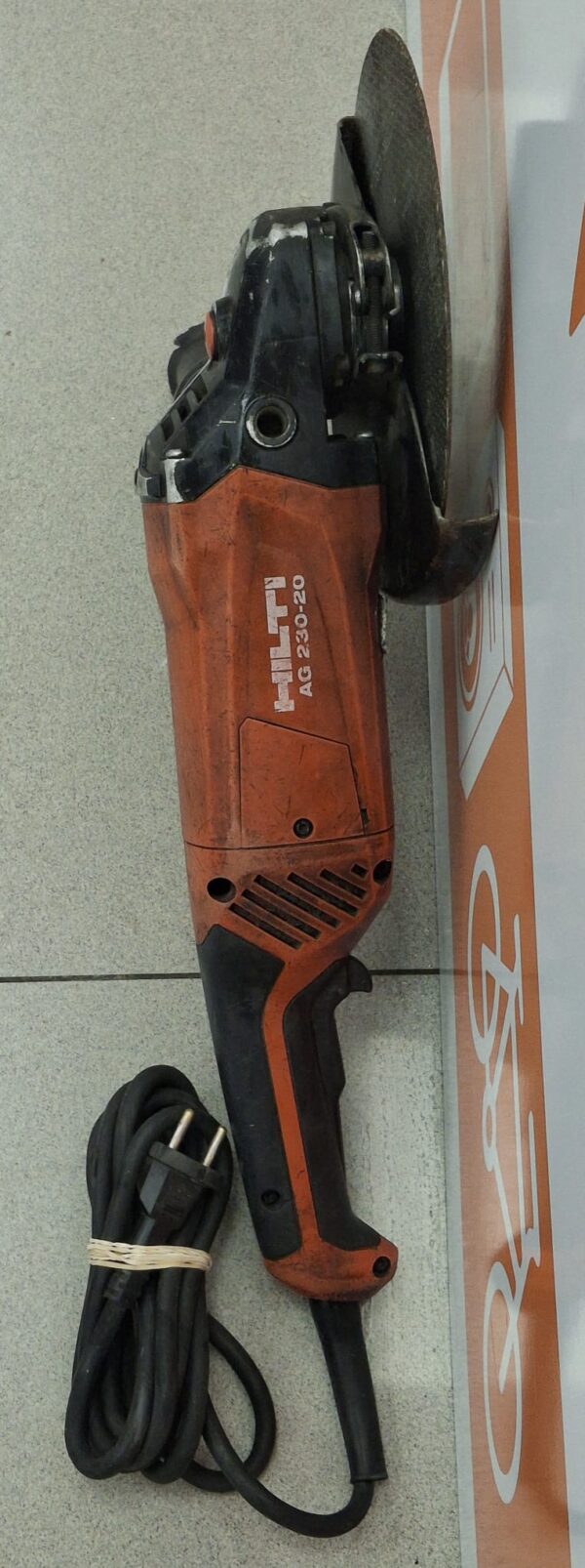 WhatsApp Image 2024 12 14 at 11.07.53 RADIAL HILTI AG-125-A22 + CARGADOR