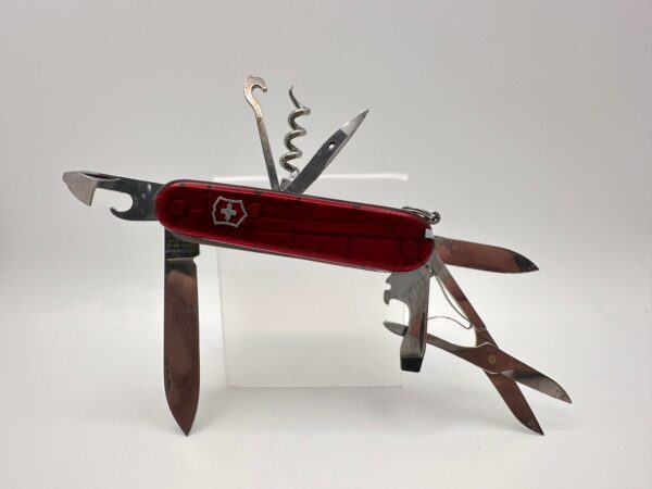 WhatsApp Image 2024 12 16 at 16.57.06 NAVAJA MULTIUSOS VICTORINOX