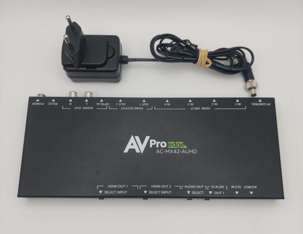 14 U384951 1 SPLITER AV PRO CONNECT AC-MX42-AUHD 4 ENTRADAS 2 SALIDAS + CABLE