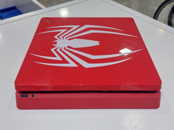 14 U517664 2 CONSOLA PS4 SLIM 1TB SPIDERMAN EDITION + MANDO GENERICO + CABLE