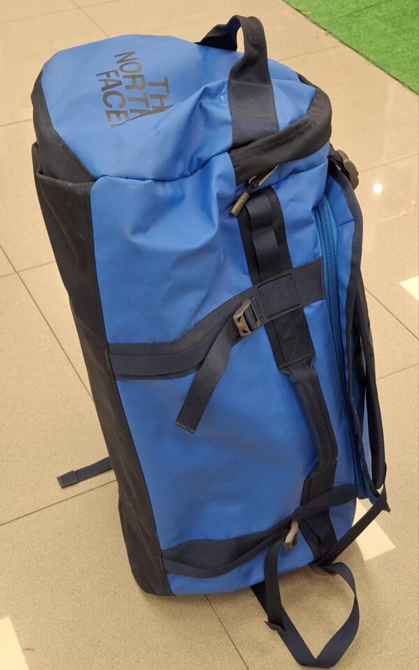 15u506223 6 BOLSA DE VIAJE THE NORTH FACE L/G 95 L AZUL