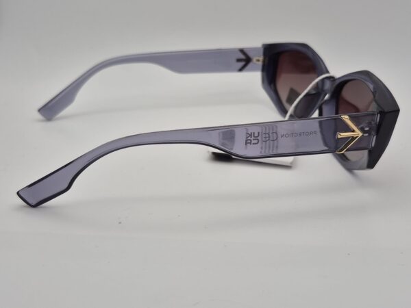 463177 3 1 GAFAS DE SOL POLARIZADAS MORADAS VINSENT