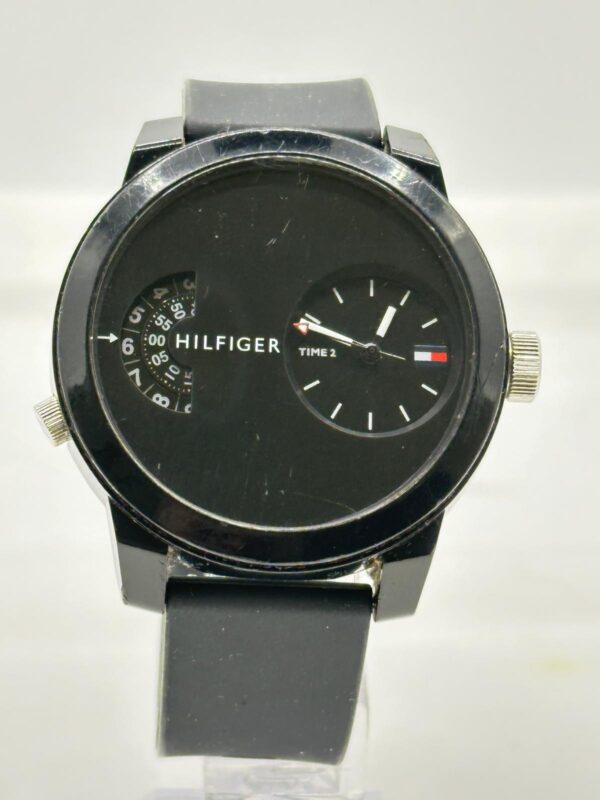 504589 1 RELOJ TOMMY HILFIGER 1791555 ESFERA NEGRA CORREA NEGRA DE GOMA