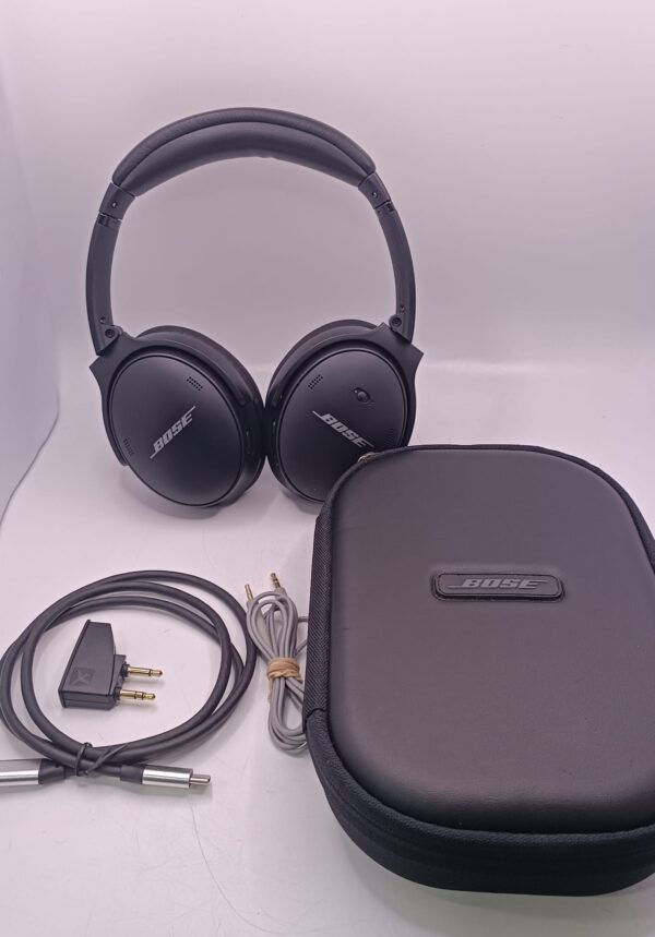 515870 6 AURICULARES BOSE DE DIADEMA QUIETCONFORT 45 + ESTUCHE + CARGADOR + CABLE + ADPATADOR