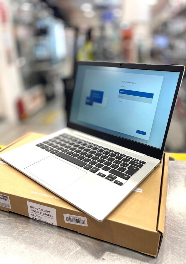 516580 2 SAMSUNG GALAXY BOOK2 GO SNAPDRAGON 7C 4GB 128GB *A ESTRENAR*