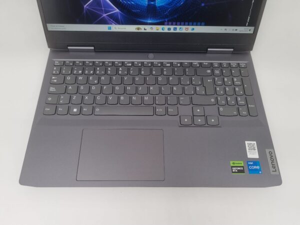 516905 1 PORTATIL LENOVO 15IRH8 CORE I5-12450H 2024 16GB 512GB SSD RTX 4060 8GB W11 + CARGADOR