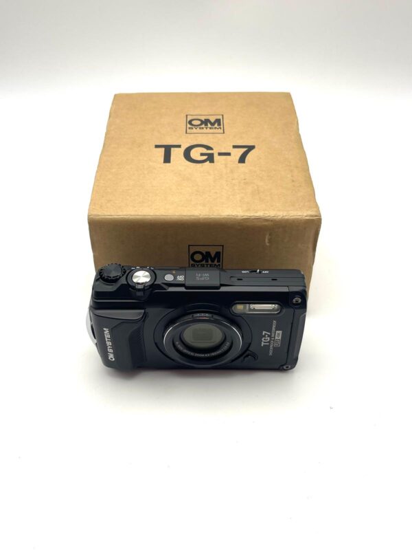 517102 2 CAMARA DIGITAL OMSYSTEM TG-7 "A ESTRENAR" + CAJA + ACC