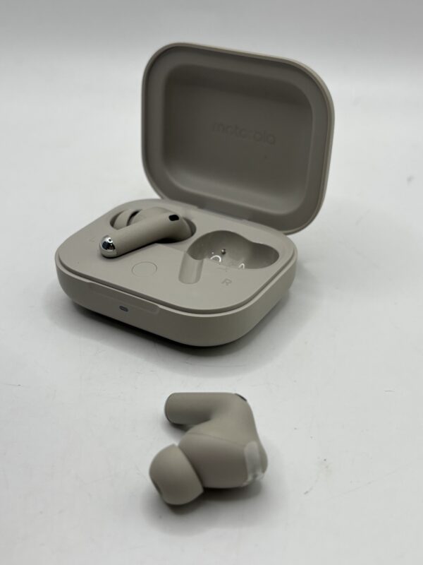 517356 3 scaled AURICULARES MOTOROLA MOTOBUDS + A ESTRENAR