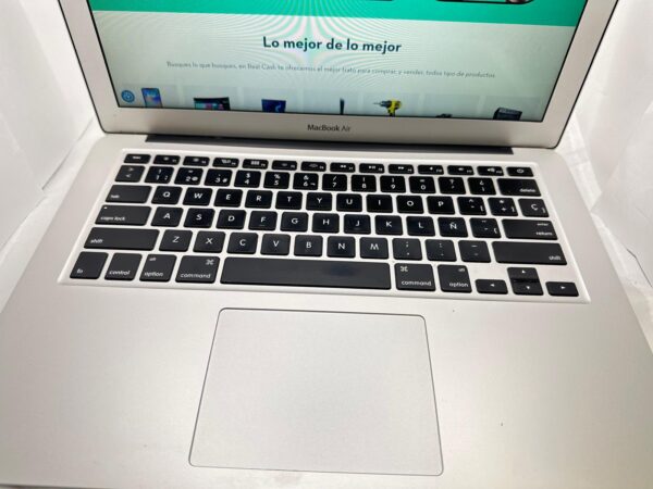 517436 2 PORTATIL MACBOOK AIR 7.2 I5 1.6GHZ 128GB/4GB (2015)