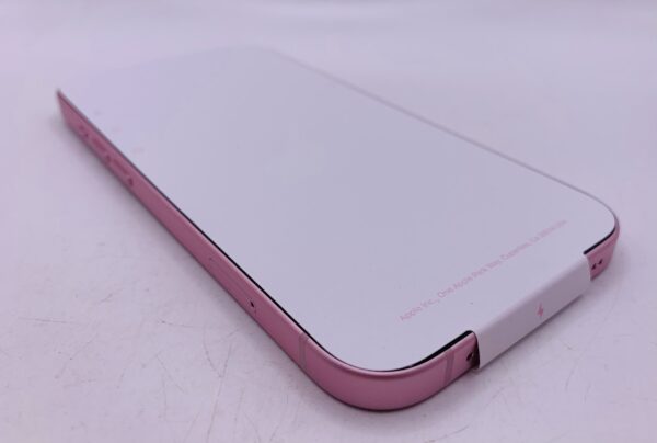 517696 3 scaled MOVIL APPLE IPHONE 15 128GB ROSA + CAJA + CABLE DE CARGA *A ESTRENAR*