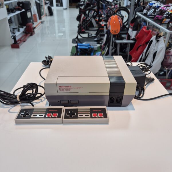 517743 3 scaled CONSOLA NINTENDO NES + 2 MANDOS + CABLEADO