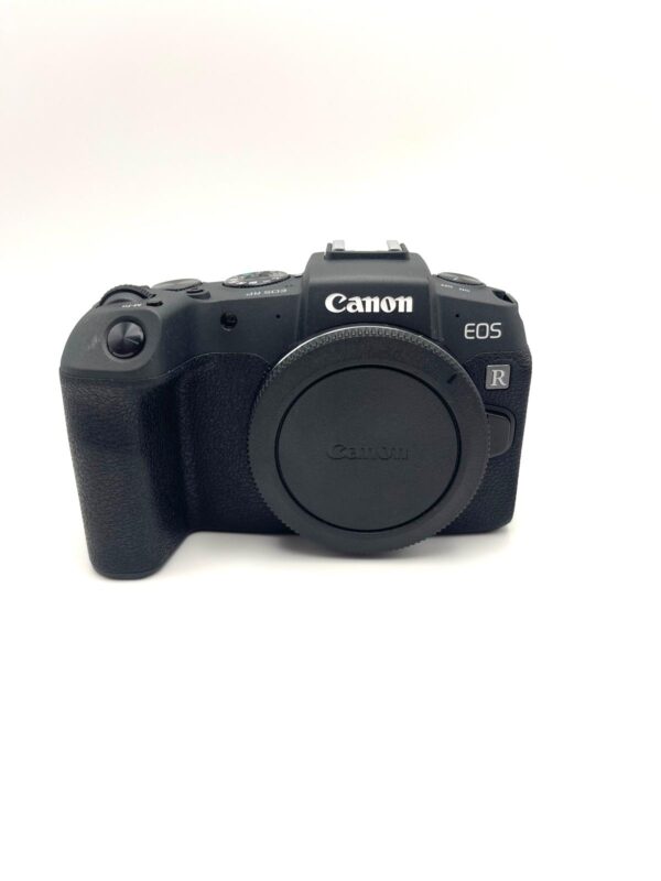 518187 5 CUERPO CAMARA CANON EOS RP + ACC