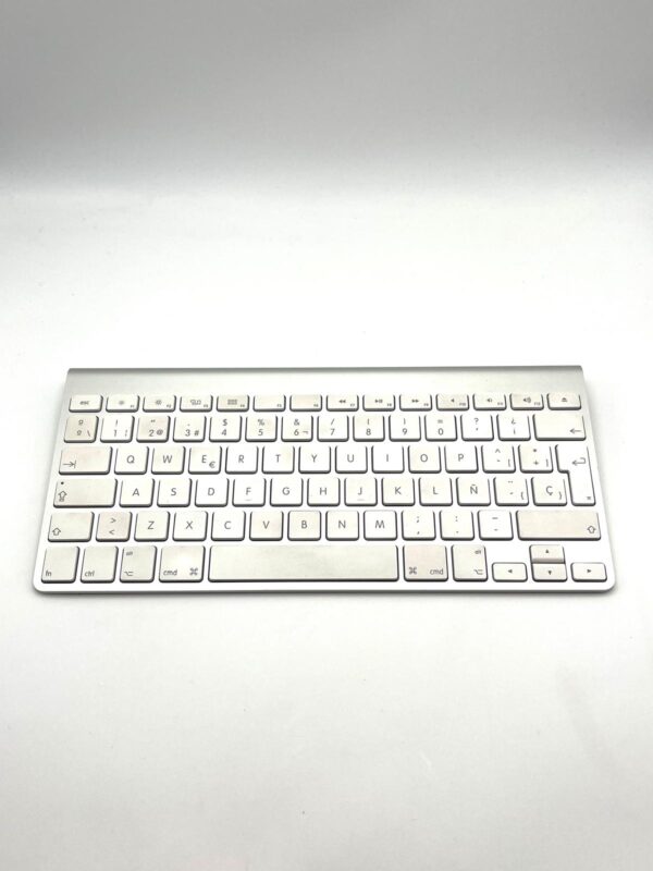 518227 4 APPLE MAGIC KEYBOARD A1314