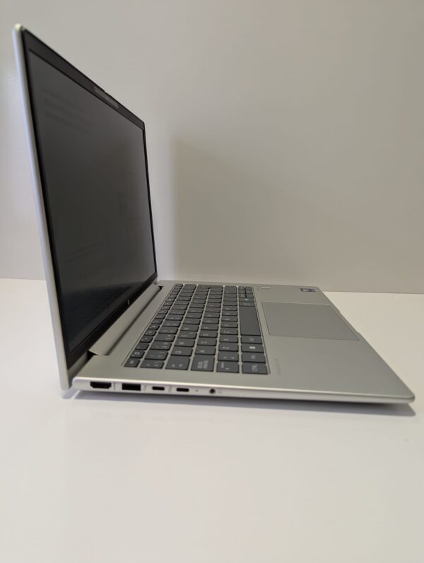 518528 3 PORTATIL HP PROBOOK 440 G11 ULTRA 5-125U 16GB 256GB 14" + CARGADOR