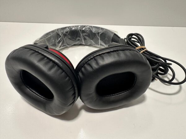 518603 3 AURICULARES SCARLETT STUDIO