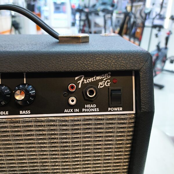 520264 3 scaled AMPLIFICADOR FENDER FRONTMAN 15G