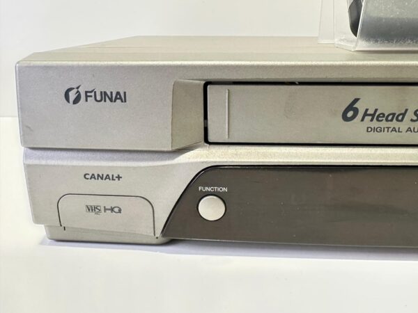 521355 3 VIDEO VHS FUNAI 6 CABEZALES 19A-700 + MANDO