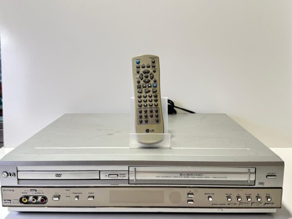 521375 4 COMBI VHS Y DVD LG DVC5930 + MANDO