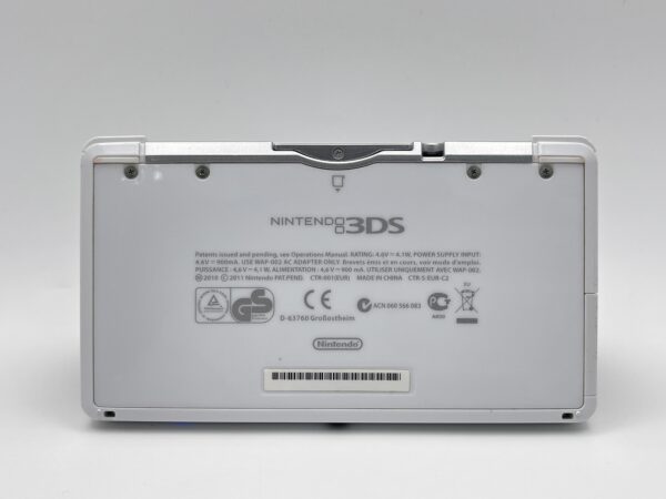 IMG 6607SAMU070125 78 scaled CONSOLA NINTENDO 3DS BLANCO + CARGADOR