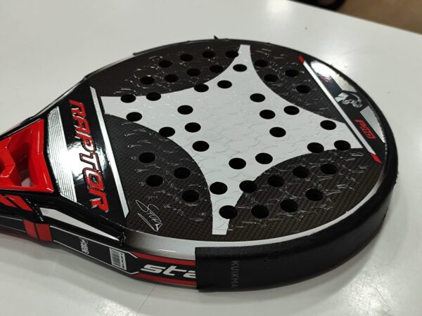 Imagen de WhatsApp 2025 01 02 a las 12.13.08 bfdb55df PALA DE PADEL STARVIE RAPTOR "STUPA" + FUNDA