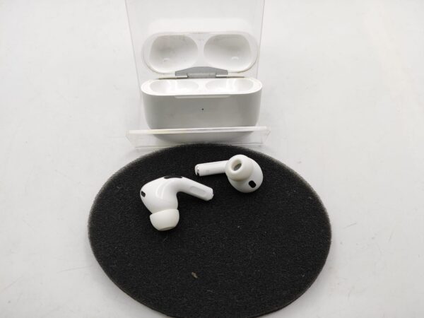 Imagen de WhatsApp 2025 01 02 a las 19.53.08 f3fb5fc8 1 APPLE AIRPODS PRO 2ºGEN A2700 (A2698+A2699)