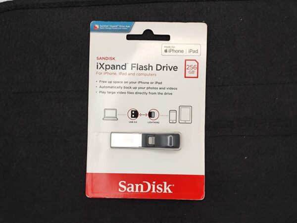 Imagen de WhatsApp 2025 01 08 a las 10.24.57 60d93dc7 PENDRIVE 256GB CON CONEXION PARA IPHONE IPAD *A ESTRENAR*