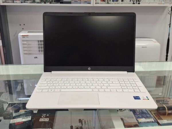 15u520488 4 PORTATIL HP I7-1255U/ 16 GB RAM/ 512 GB + CARGADOR