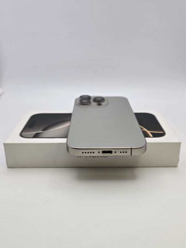 15u520897 6 IPHONE 16 PRO 256 GB GRIS 100% BAT + CAJA + CARGADOR