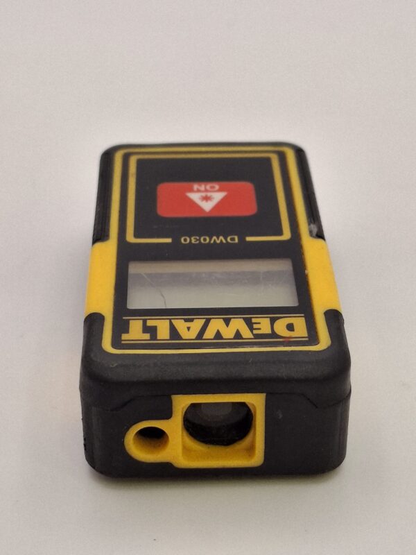 15u526869 4 MEDIDOR LASER MINI DEWALT DW030 PL